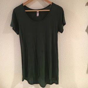XS Lularoe classic tee