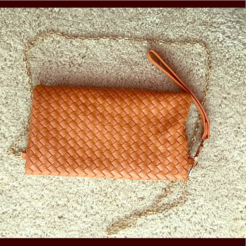 Boutique wristlet/crossbody