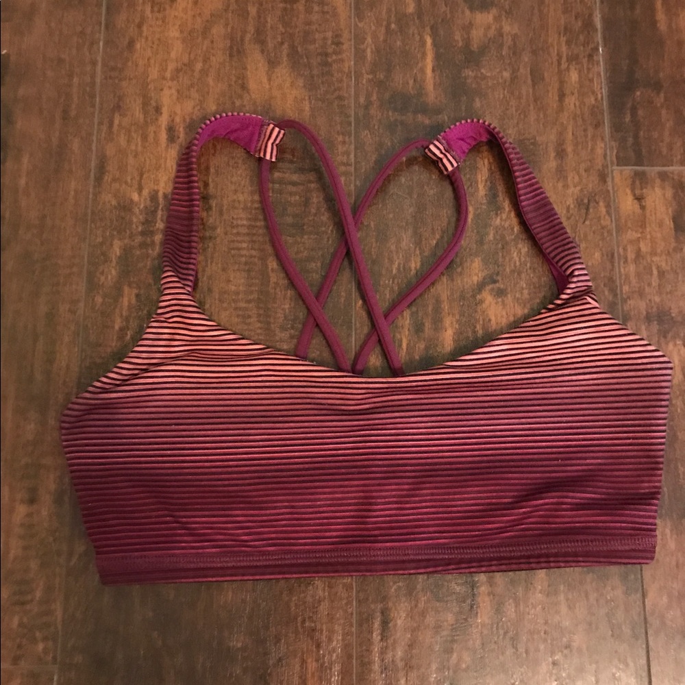 Lululemon free to be bra, size 4