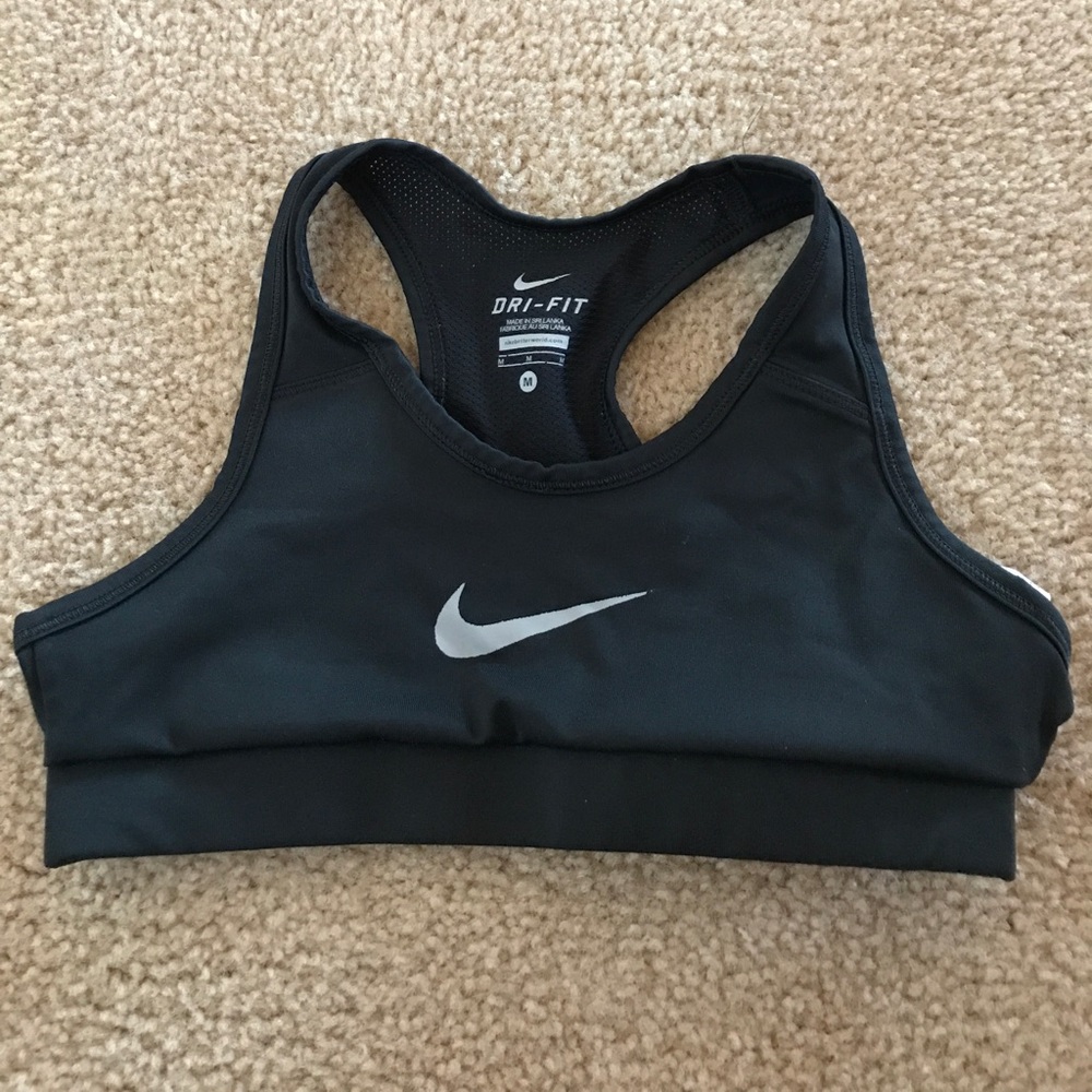 Slightly Worn Black Nike Sports Bra YOUTH