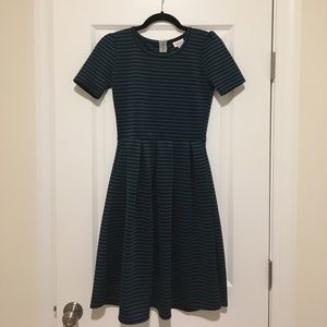LuLaRoe Amelia