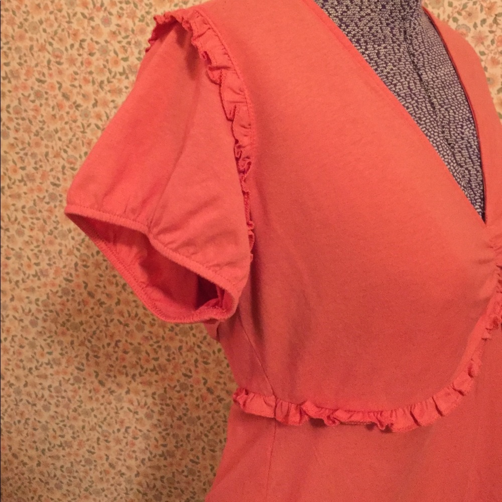 Coral BCBG top - Picture 3 of 7