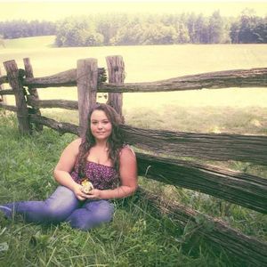 Meet your Posher, Geneveave