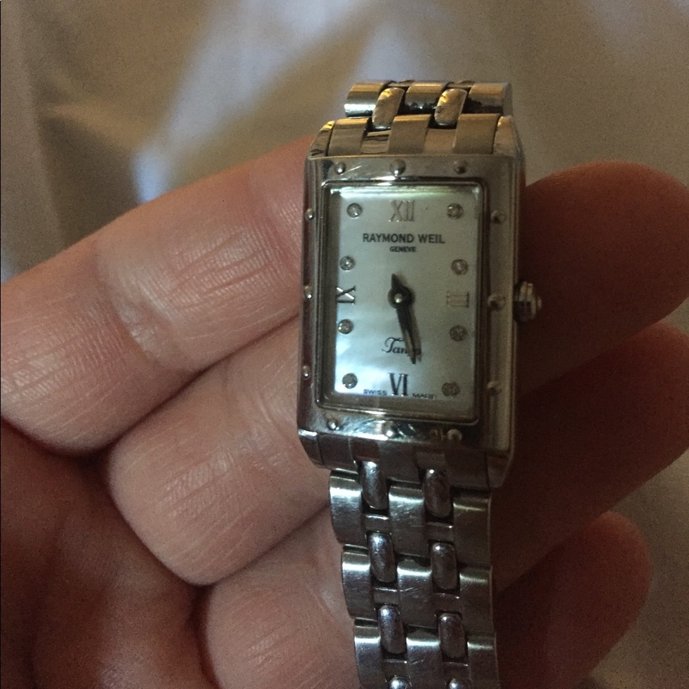 Women's watch.