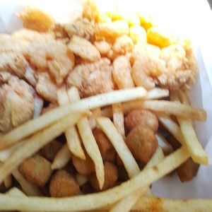 Meet your Posher, Nikki