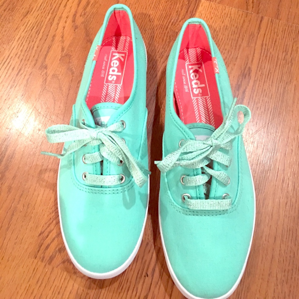 Keds