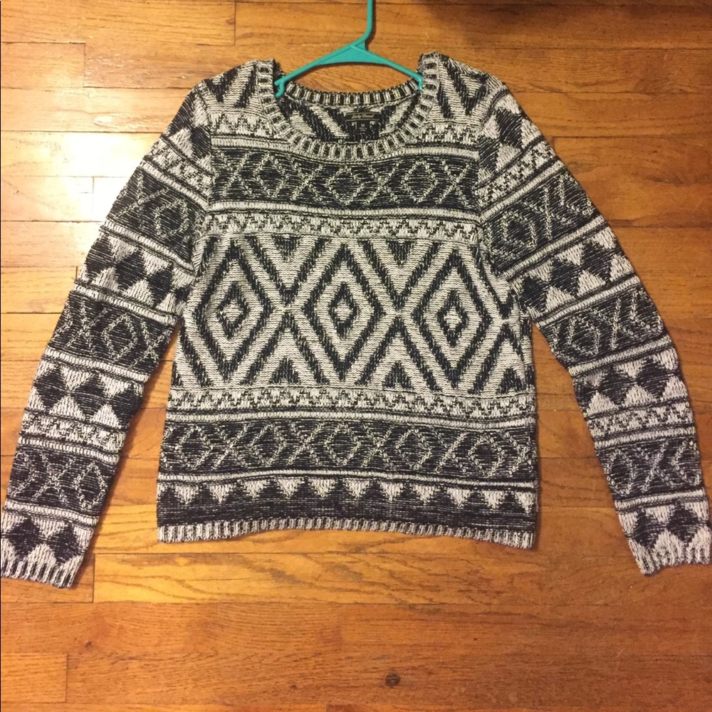 Black and White Lucky Brand Sweater