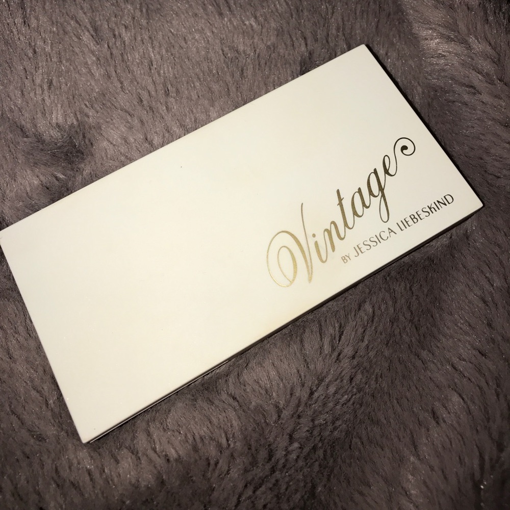 Vintage Illuminating Face Set