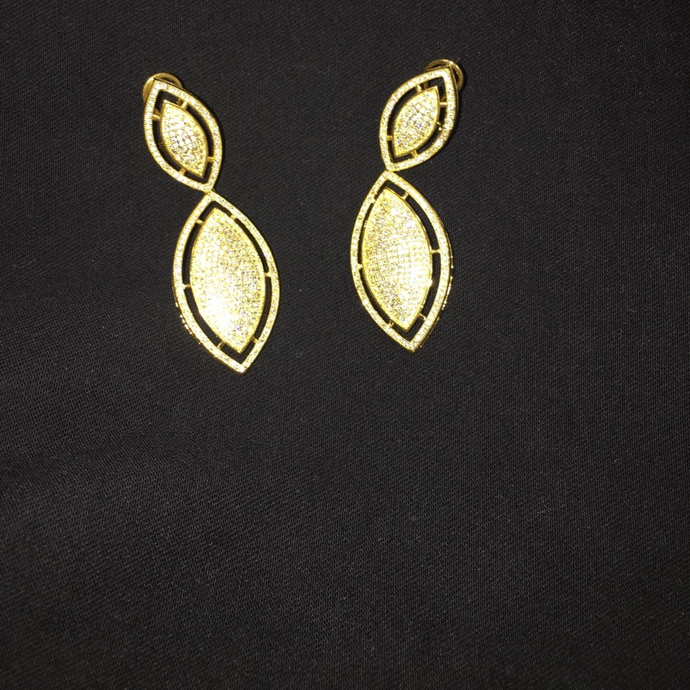 Brand new gold plated earrings