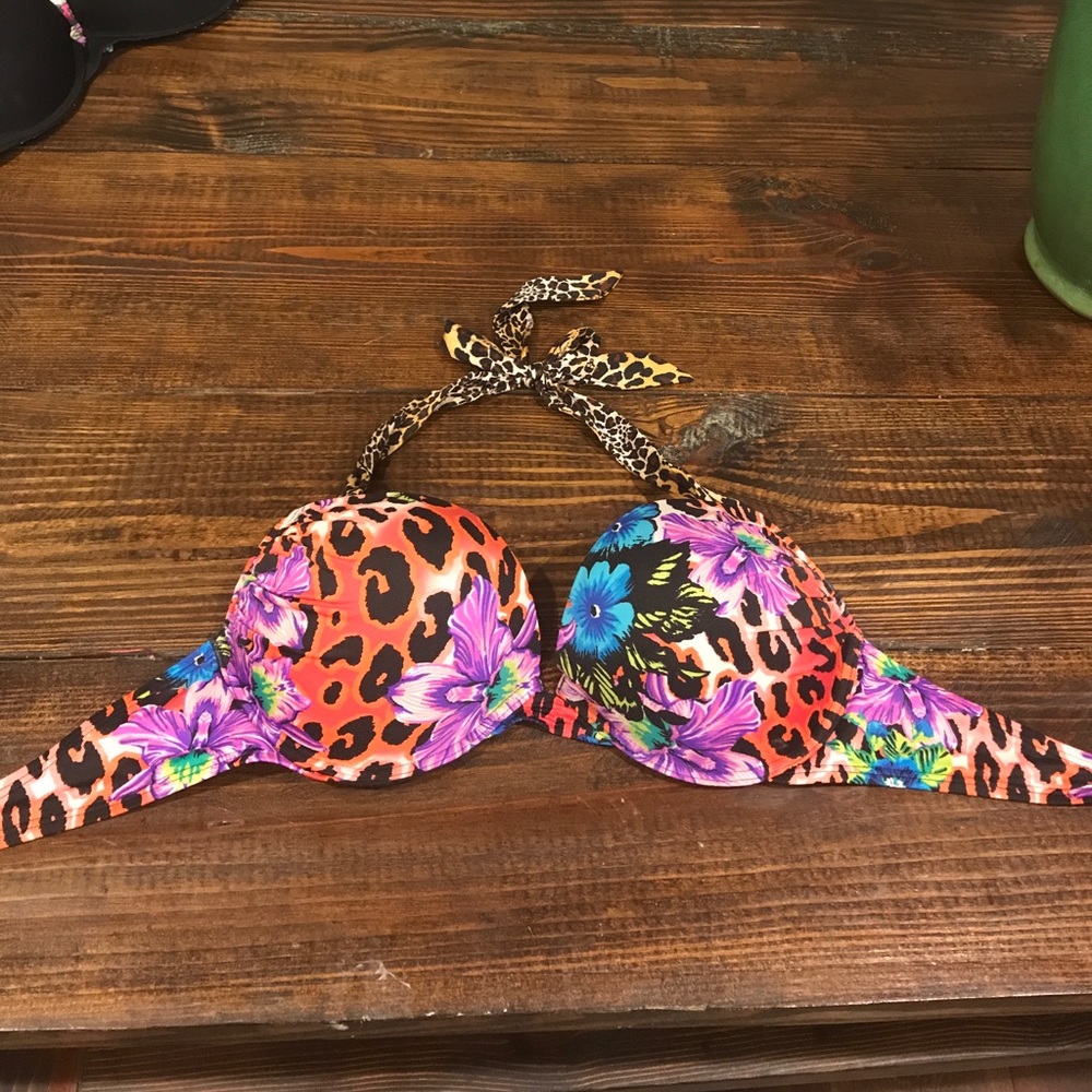 Victoria's Secret bombshell bathing suit top