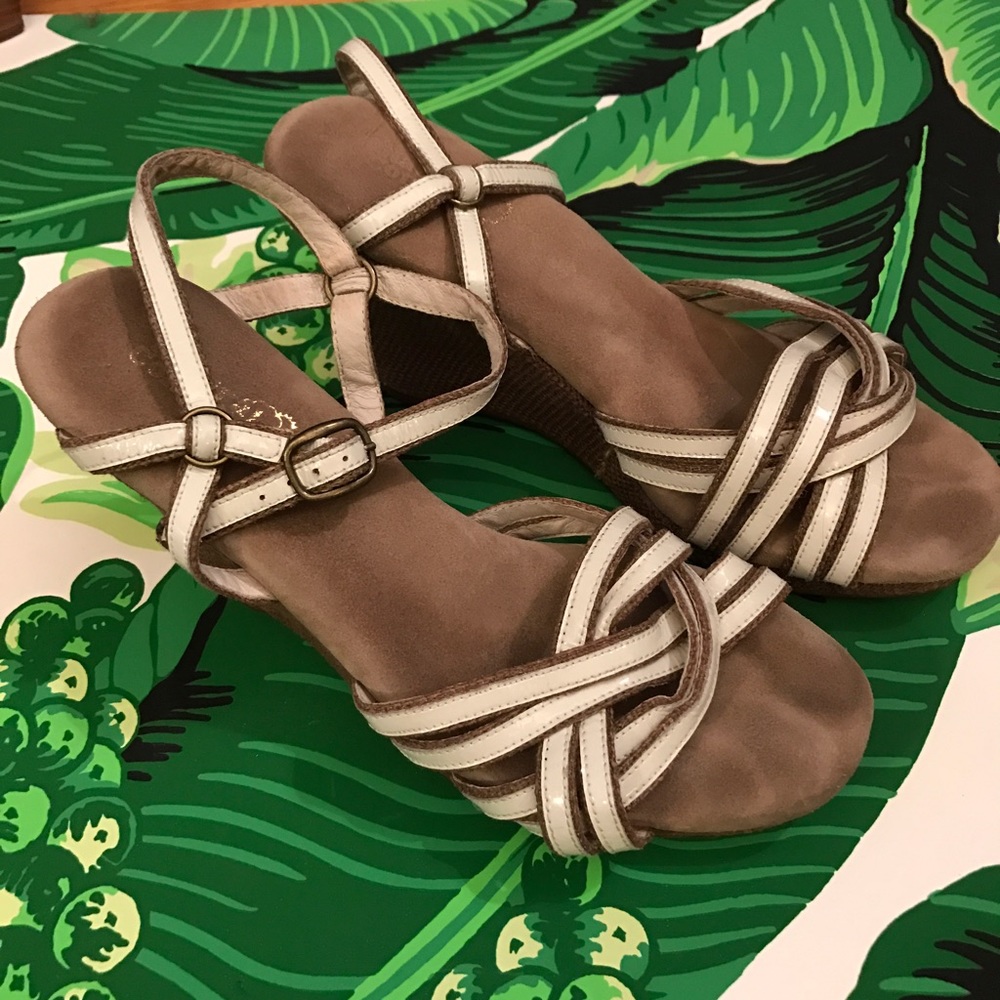 Original Natural Comfort Platform Sandal