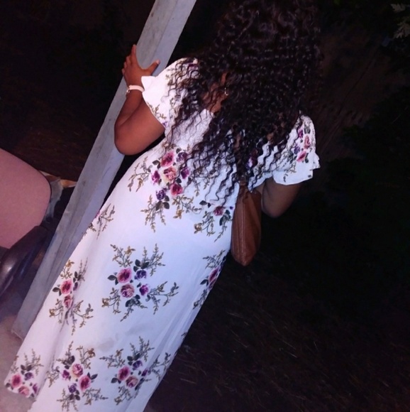 ONLY 1 LEFT!!!  BEAUTIFUL BEACH DRESS - Picture 3 of 3