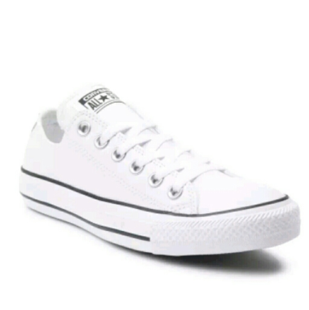 SOLD🔴White Converse