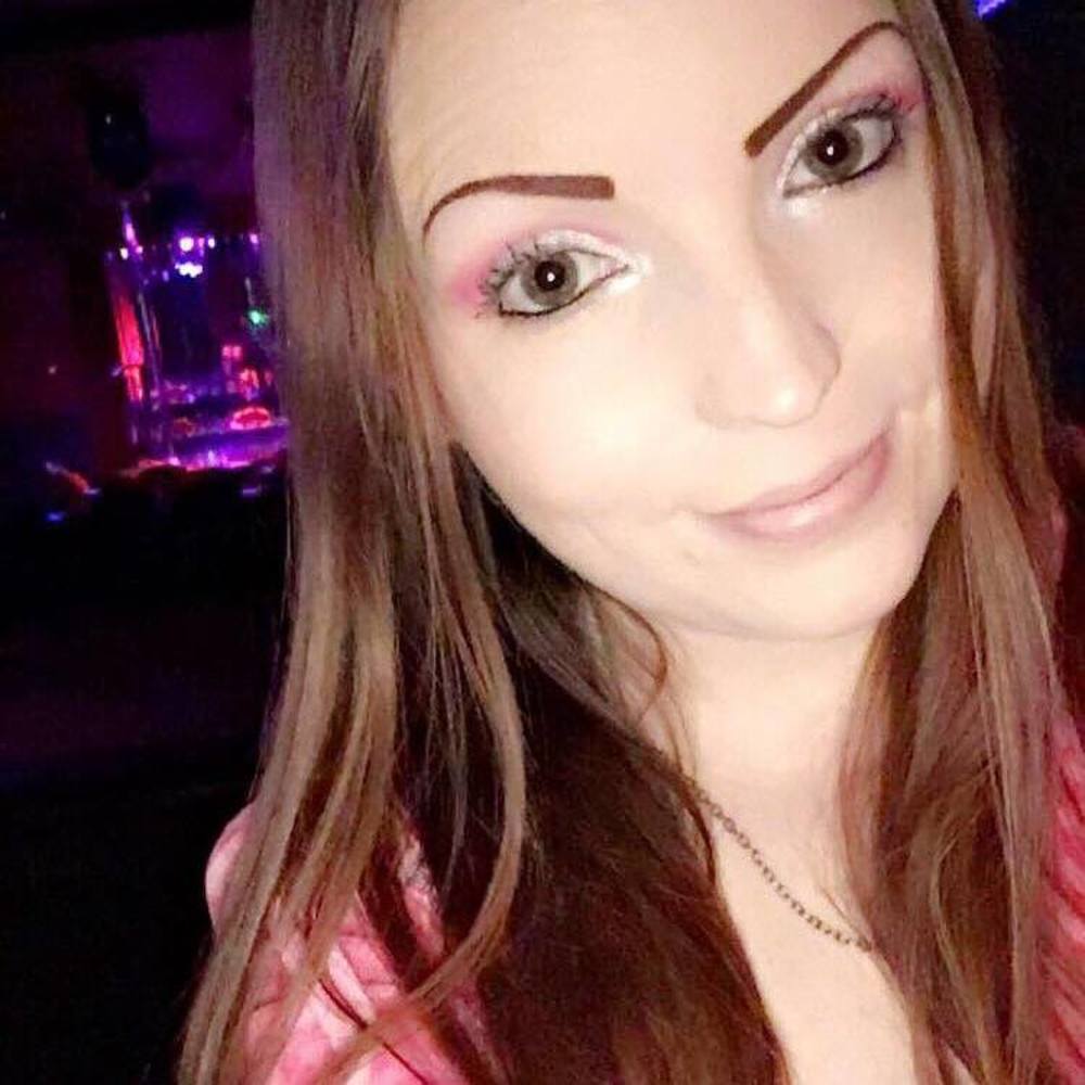 Meet your Posher, Erica