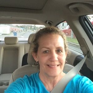 Meet your Posher, Cindy