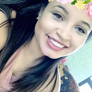 Meet your Posher, Gina