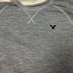 American Eagle long sleeve tee shirt