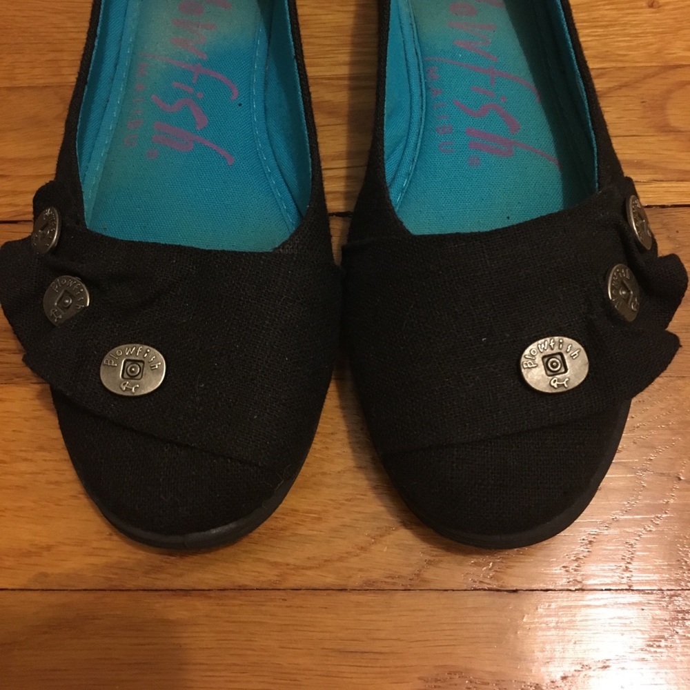 Black Blowfish Flats