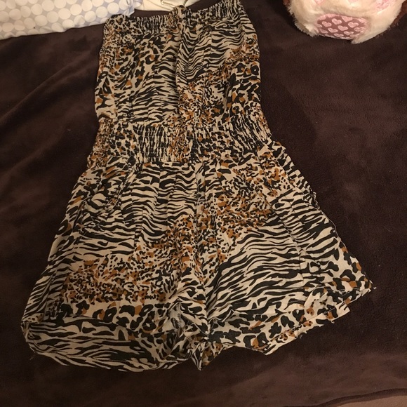 Cute romper ! - Picture 1 of 2