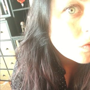 Meet your Posher, Nicole