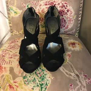 Ann Taylor Loft shoes