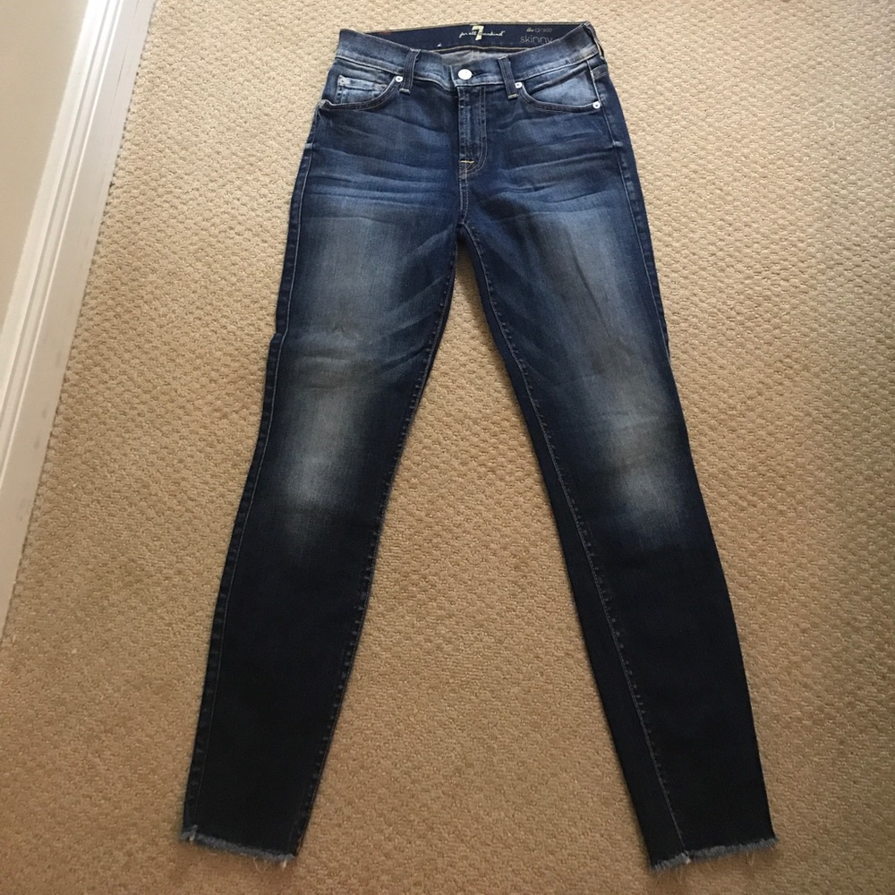 The ankle skinny jean