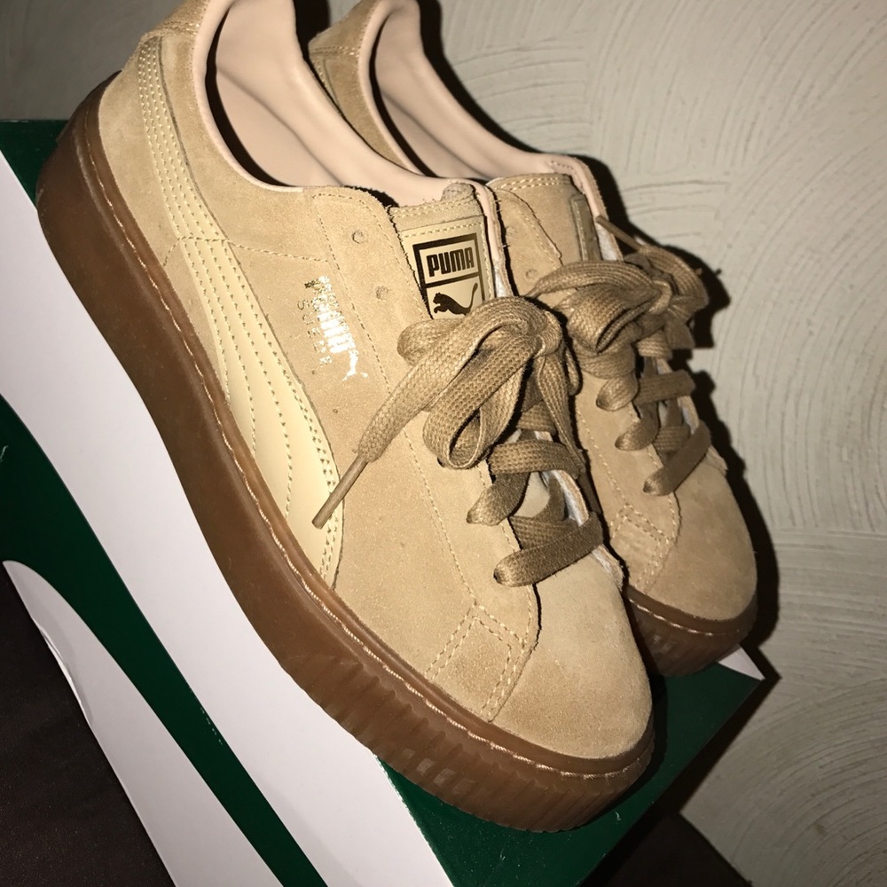 Suede PUMA Creepers Size 7W