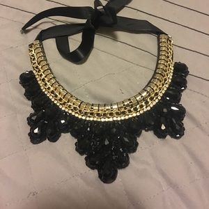 Necklace chocker