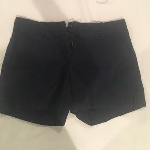 Navy size 4 vineyard vines shorts