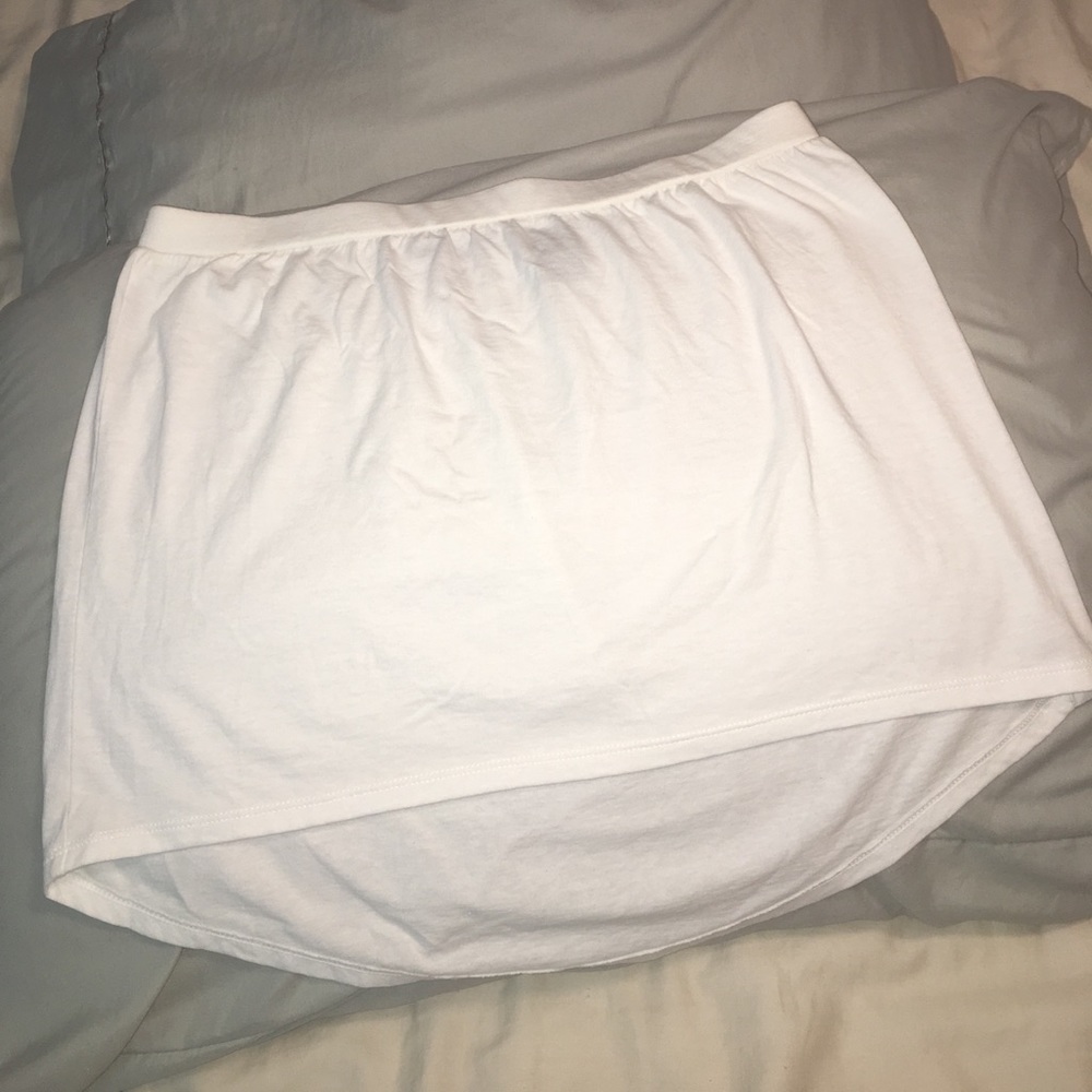 White high low mini skirt