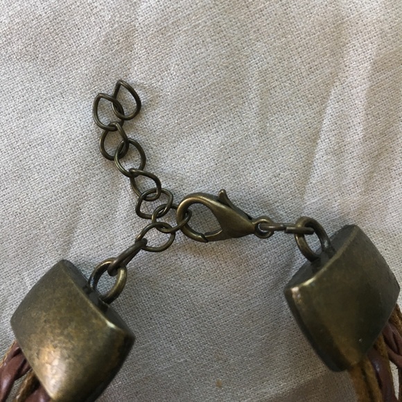 BRAND NEW five pierces LOVE bracelet w/ gift pouch - Picture 4 of 4