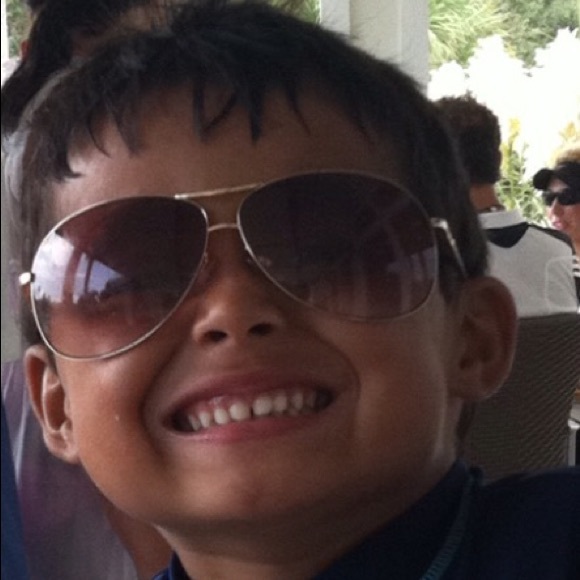 Meet your Posher, Priscila - Picture 6 of 6