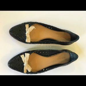 Woven black leather flats with creme hemp bow