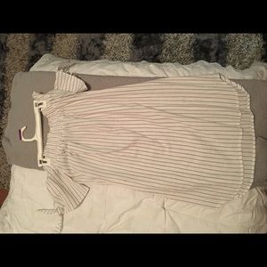 Off the shoulder stripped dress with ties