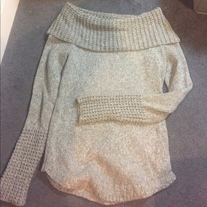 Abercrombie off the shoulder SWEATER