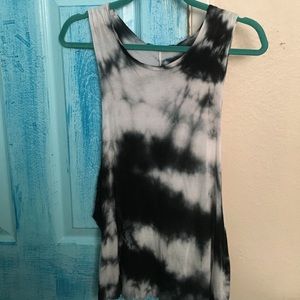 Black and white tie-dye tank top
