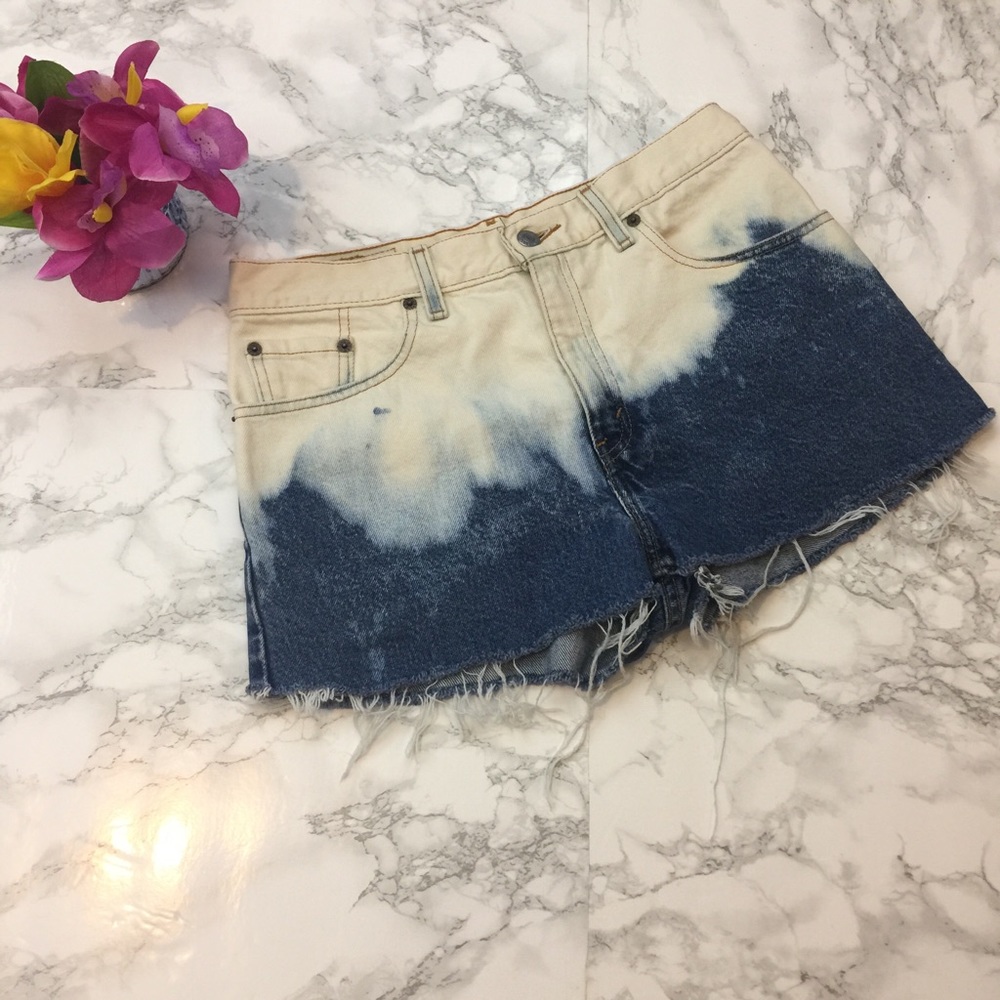 Levi High Waist Denim Acid Wash Distressed Shorts