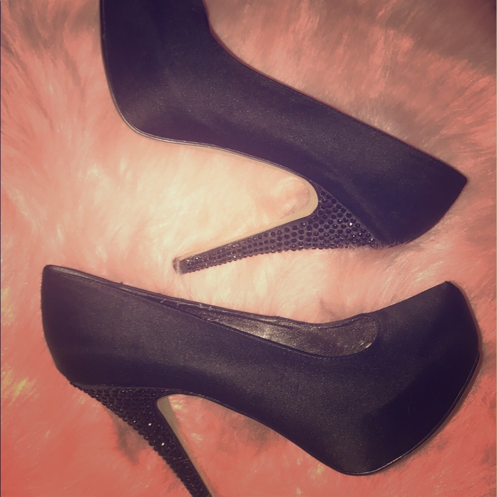 Shoedazzle black rhinestone heel 10 Kim kardashian