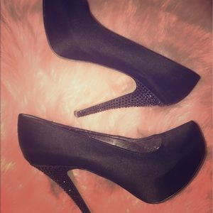 Shoedazzle black rhinestone heel 10 Kim kardashian