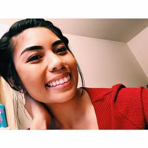 Meet your Posher, Maileen