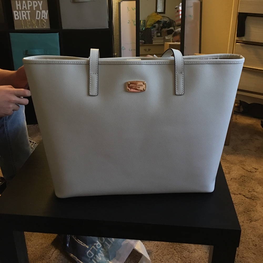 Jet set travel optic white tote Michael Kors