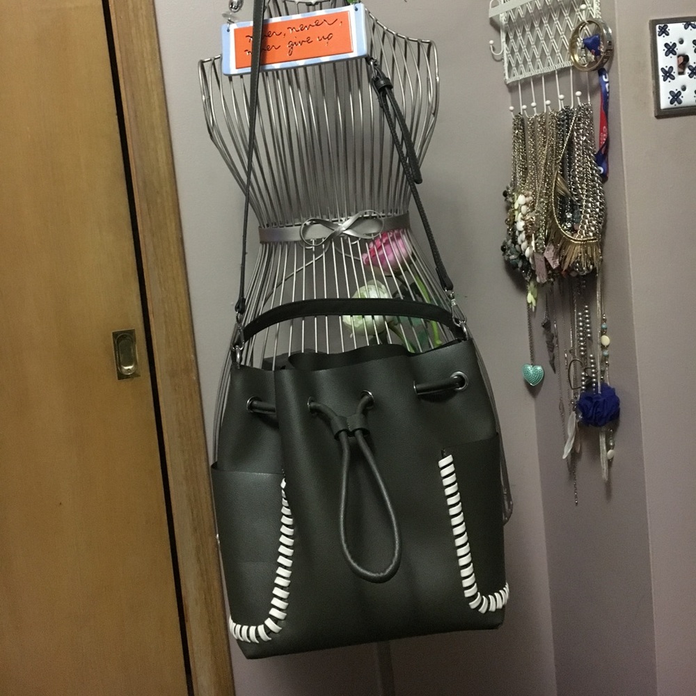 Zara bucket bag