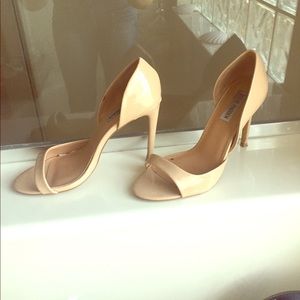 Nude Patent Leather Steve Madden Heels SZ 9
