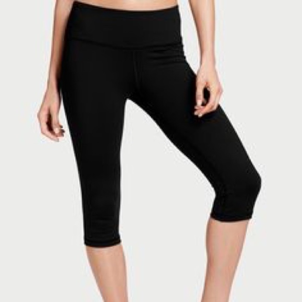 PRICE DROP!New Victoria's Secret Sport crop