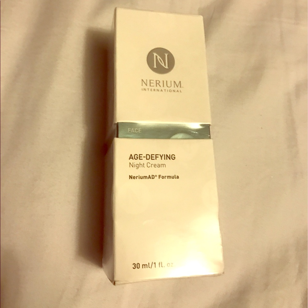 Nerium age defying night cream