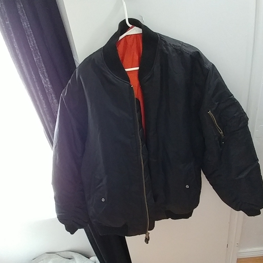 Bomber jacket - Picture 2 of 2