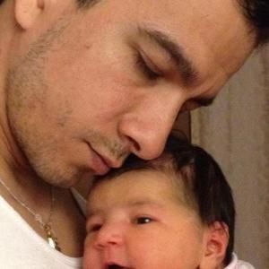 Meet your Posher, Heni