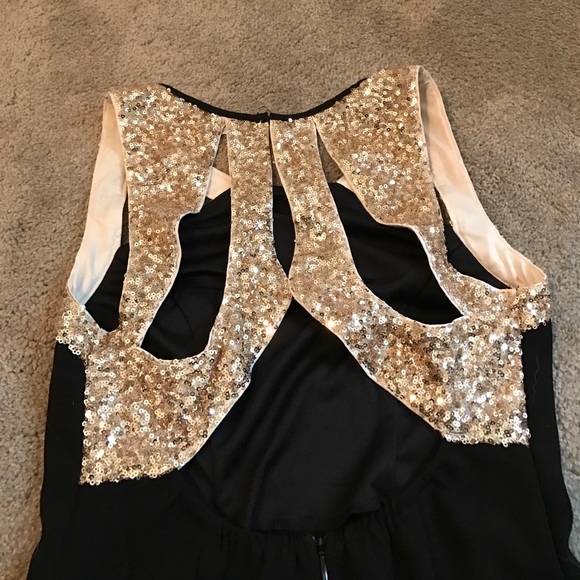 Fun n glittery party dress - Picture 3 of 4