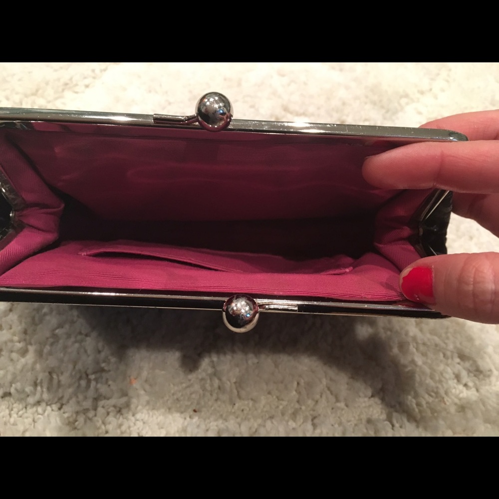 Coach wristlet - Picture 4 of 4