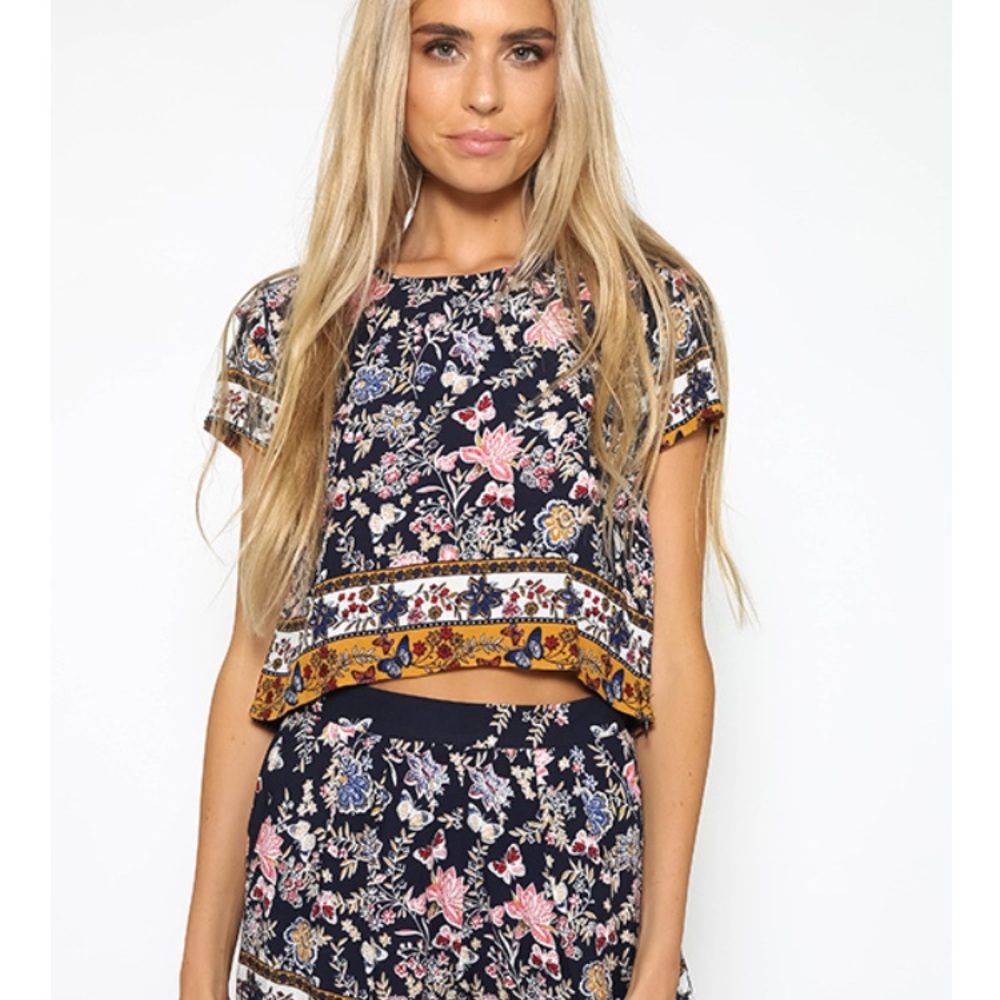 "Harmonics top" by Aus brand PepperMayo